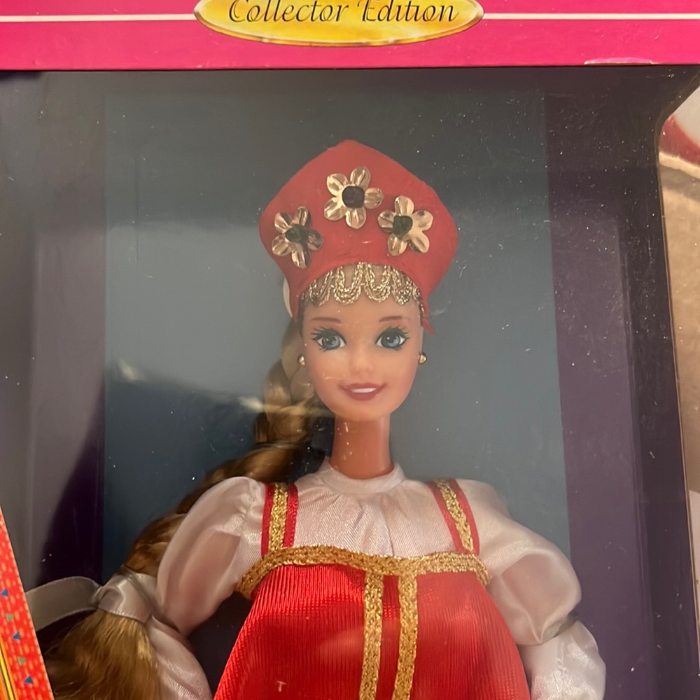 Collectors Edition Russian Barbie Doll